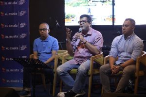 PERLUAS INFRASTRUKTUR: Makassar1 : (ki-ka) Caretaker Sulawesi Area XL Axiata, Mozes H. Baottong, Chief Corporate Affairs XL Axiata, Marwan O. Baasir dan Group Head Corporate Communications XL Axiata, Reza Zahid Mirza dalam acara Media Update di Makassar, Kamis (15/2/2024).