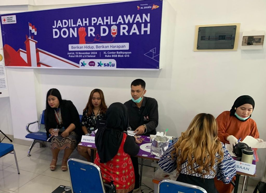 XL AXIATA BAIK: Melalui program ini, XL Axiata berharap dapat terus menginspirasi lebih banyak pihak, untuk terlibat dalam aksi sosial yang berdampak positif. Salah satunya donor darah. (ist)