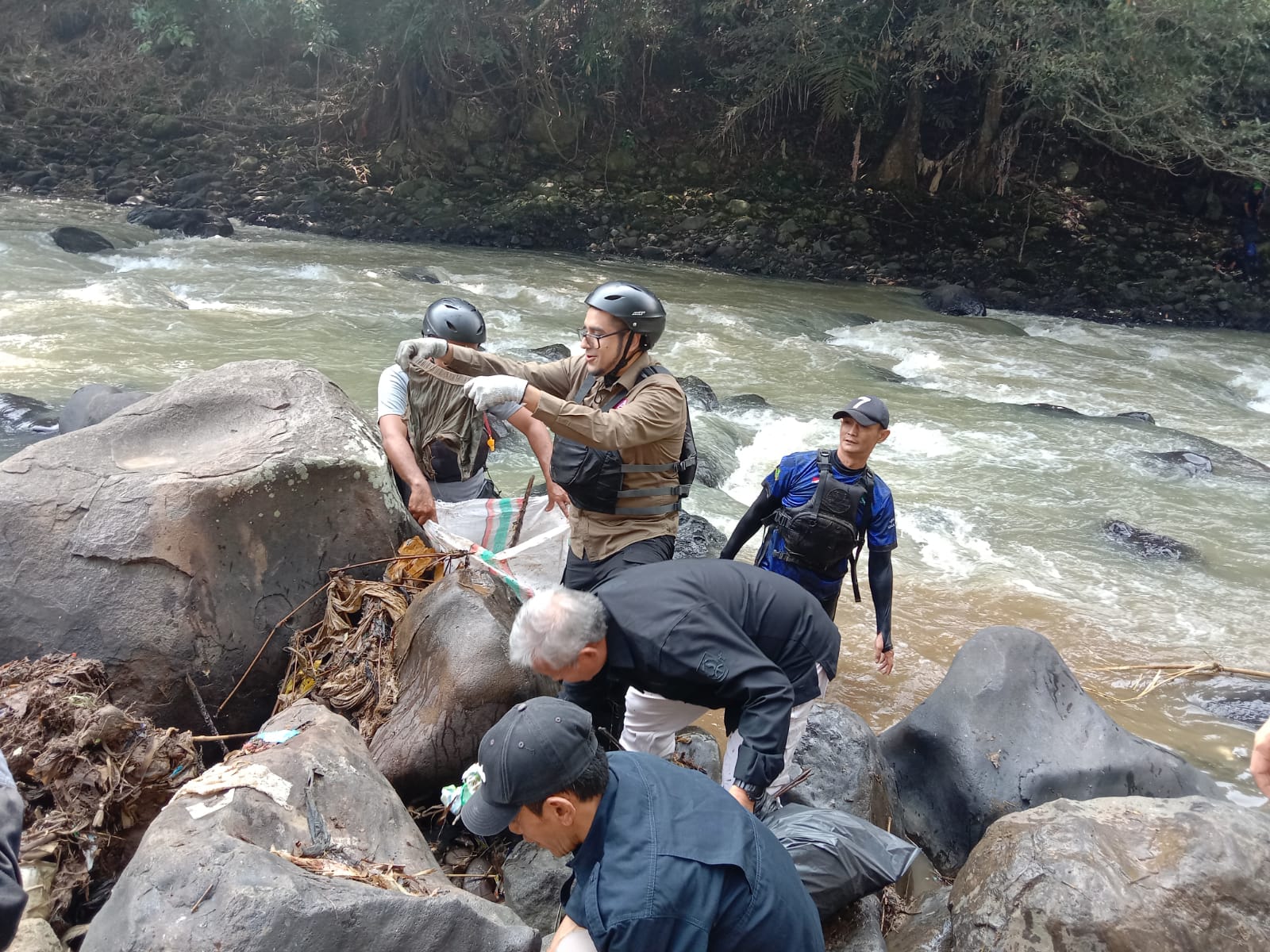 IMG-20250916-WA0077