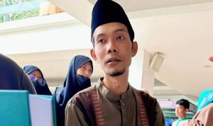 Mbah_Riyah_Kudus_a18259a423